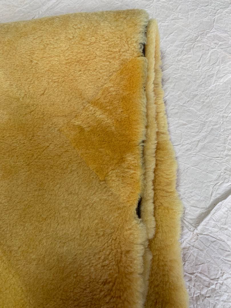 超美品ロフテー上質リアルムートンカーペットソファラグオーストラリア産羊毛辛子色①