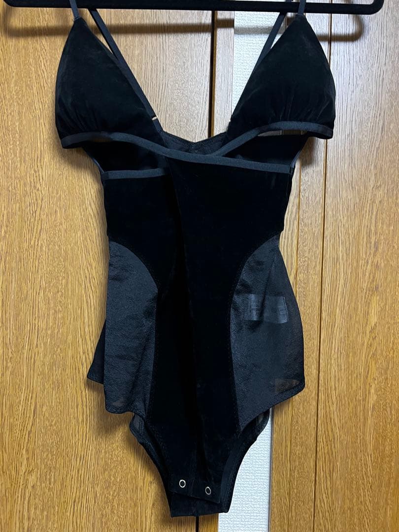 fetico ベロア　ボディスーツ
