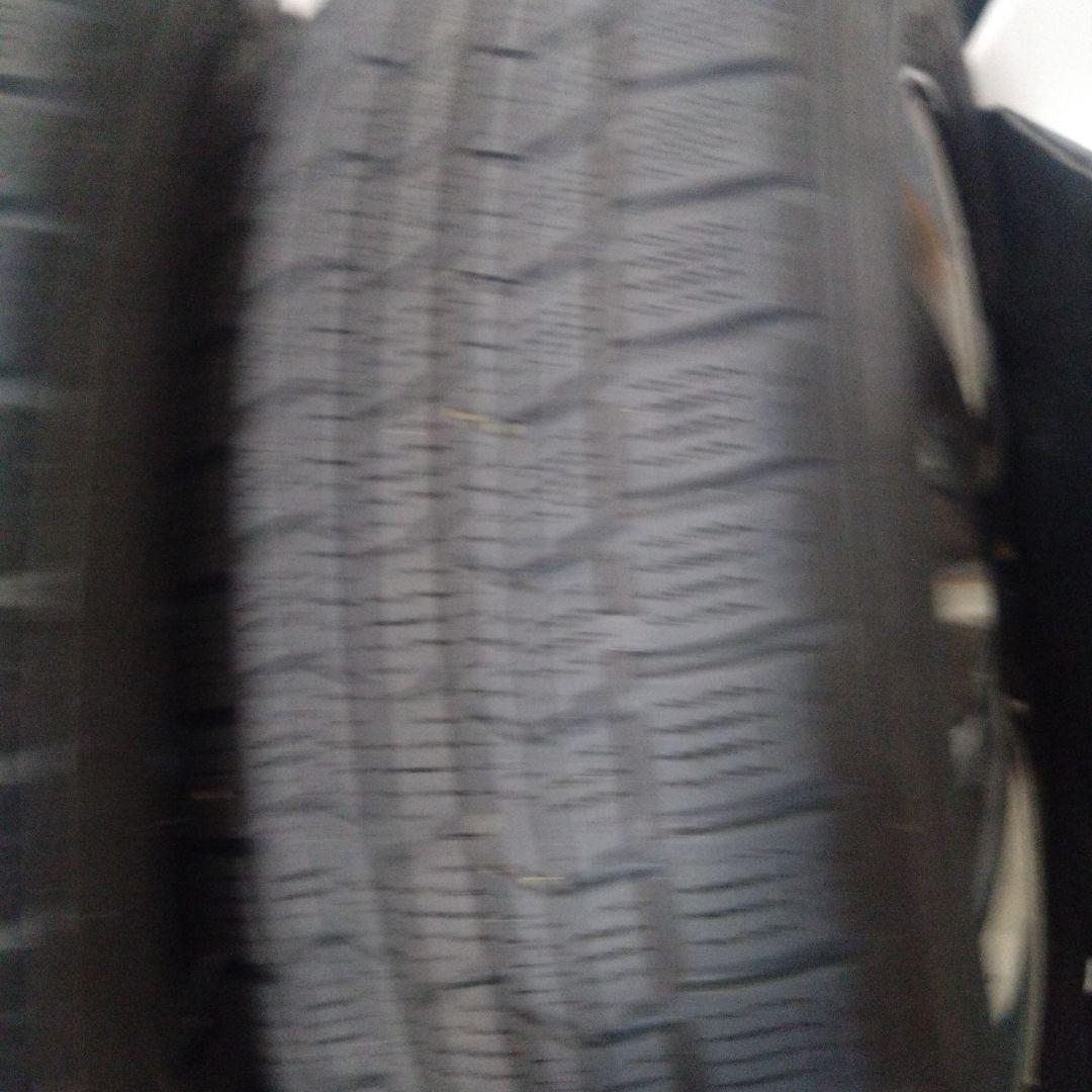 スタッドレスタイヤ 15インチ + ホイールセット　プリウスにて使用