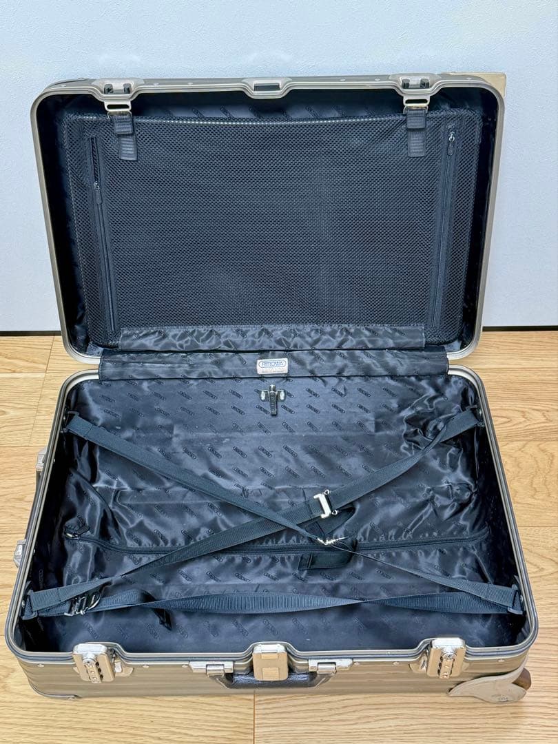 リモワ　RIMOWA PREMIUM シャンパンゴールド　トパーズ　63L　2輪