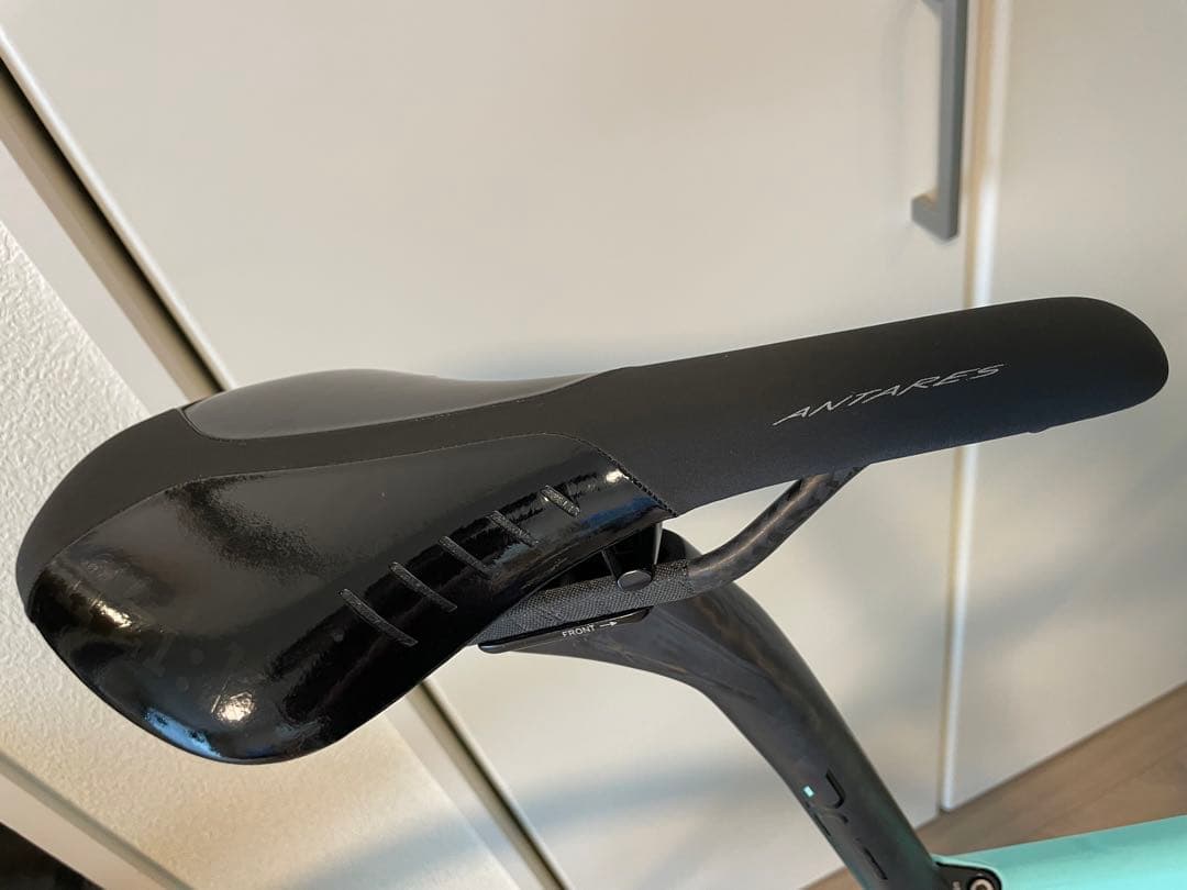 amga様　新品未使用 FI'ZI:K ANTARES R1 カーボンレール
