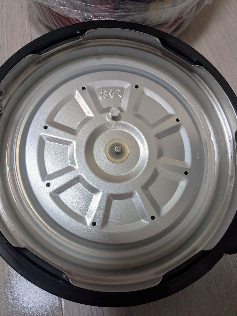 【未使用】クッキングプロ　電気圧力鍋　赤 取扱説明書・レシピ付き