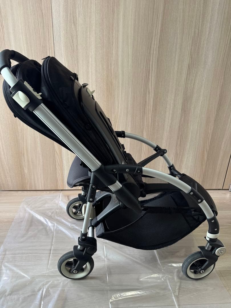 【bugaboo bee3】バガブーベビーカー　限定サンキャノピー付き