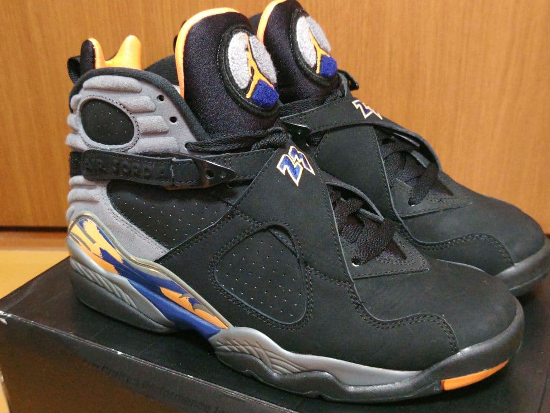靴 NIKE AIR JORDAN 8 RETRO