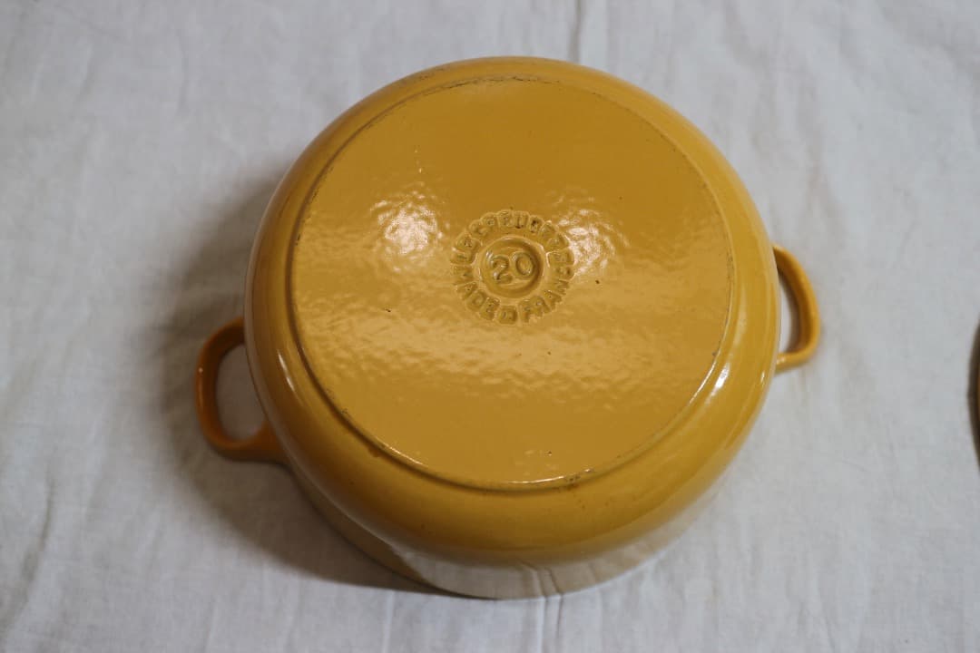 ル・クルーゼ ココットロンド 両手鍋 20cm イエロー