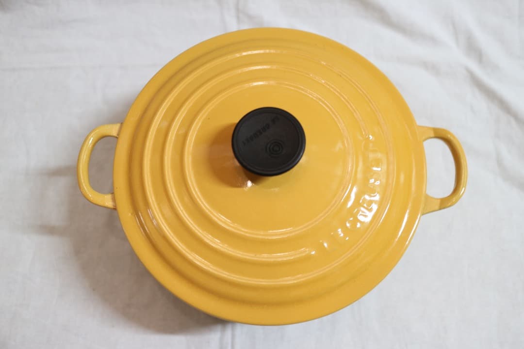 ル・クルーゼ ココットロンド 両手鍋 20cm イエロー