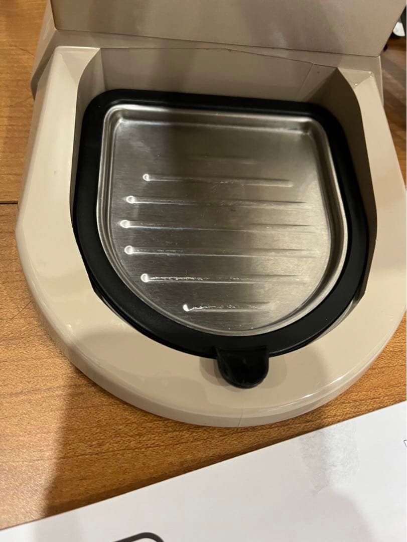 デロンギ　コーヒーメーカー　EC885J-BG エスプレッソマシン