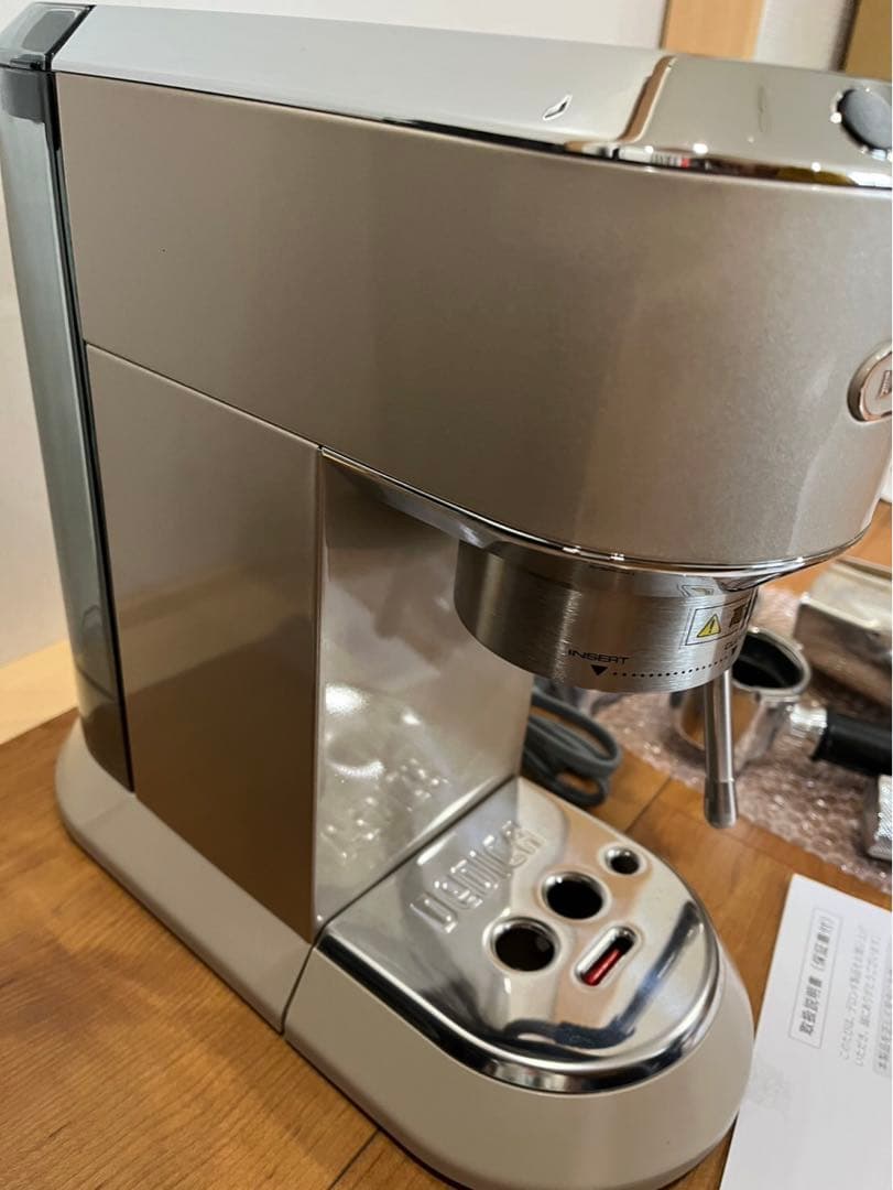 デロンギ　コーヒーメーカー　EC885J-BG エスプレッソマシン