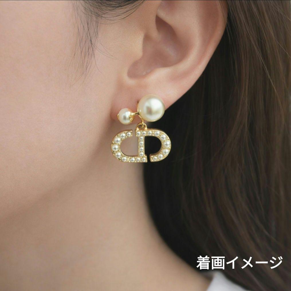 【新品未使用】Dior ディオール パールピアス CDロゴ ゴールド 箱汚れあり