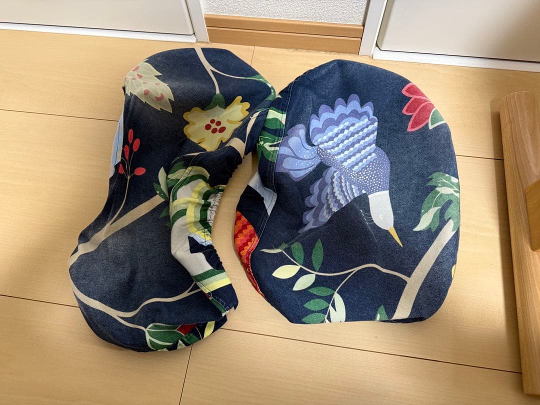 サカモトハウス　バランスチェア　ネイビー