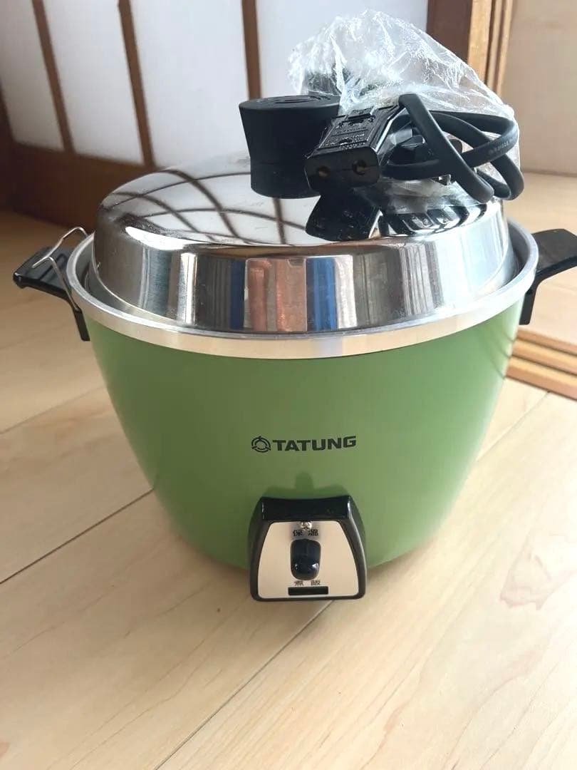 大同電鍋　台湾製　TATUNG グリーン