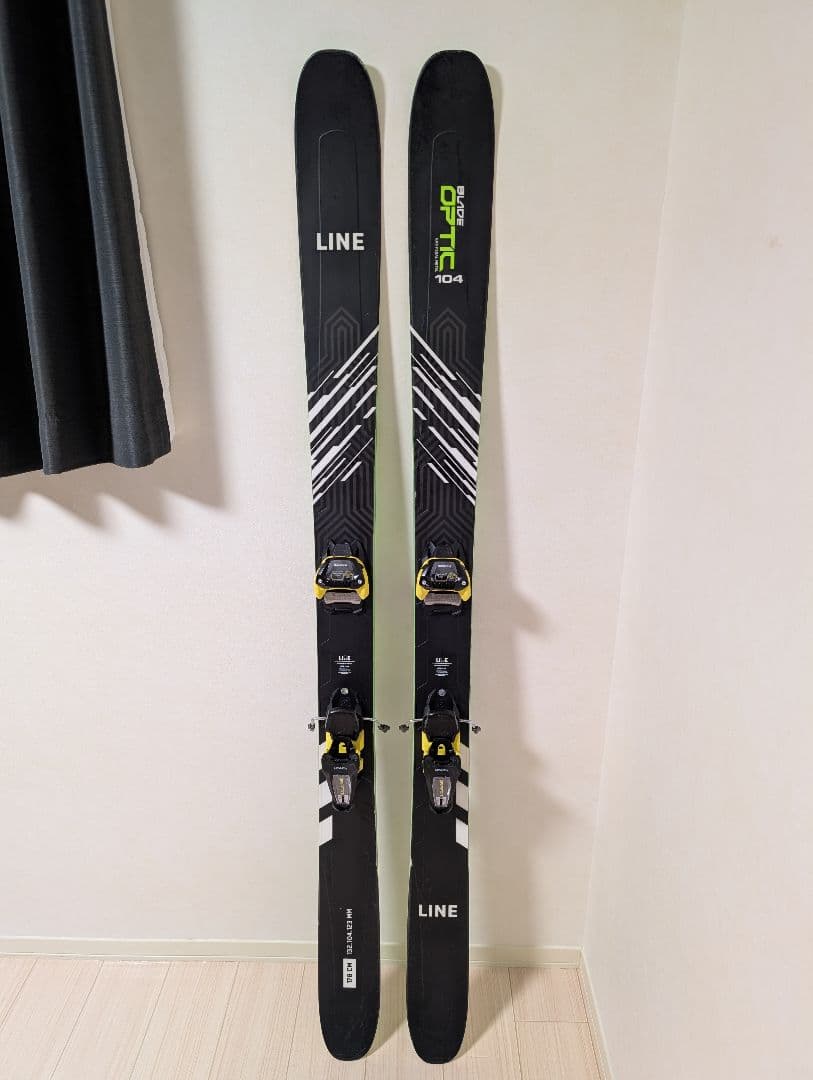 LINE BLADE OPTIC 104 スキー板　マーカーグリフォン付