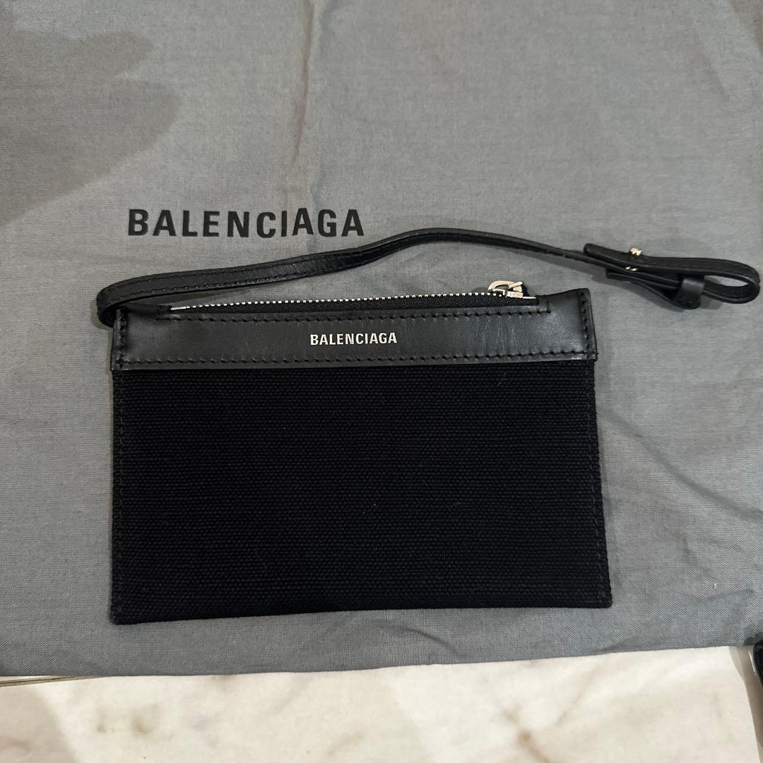 バレンシアガ　トートバッグ