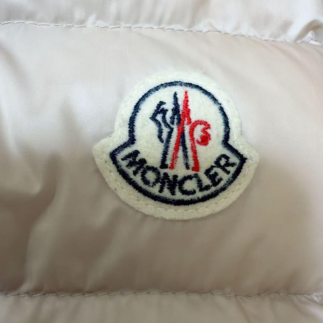 ジャケット・アウター MONCLER HERMINE 00