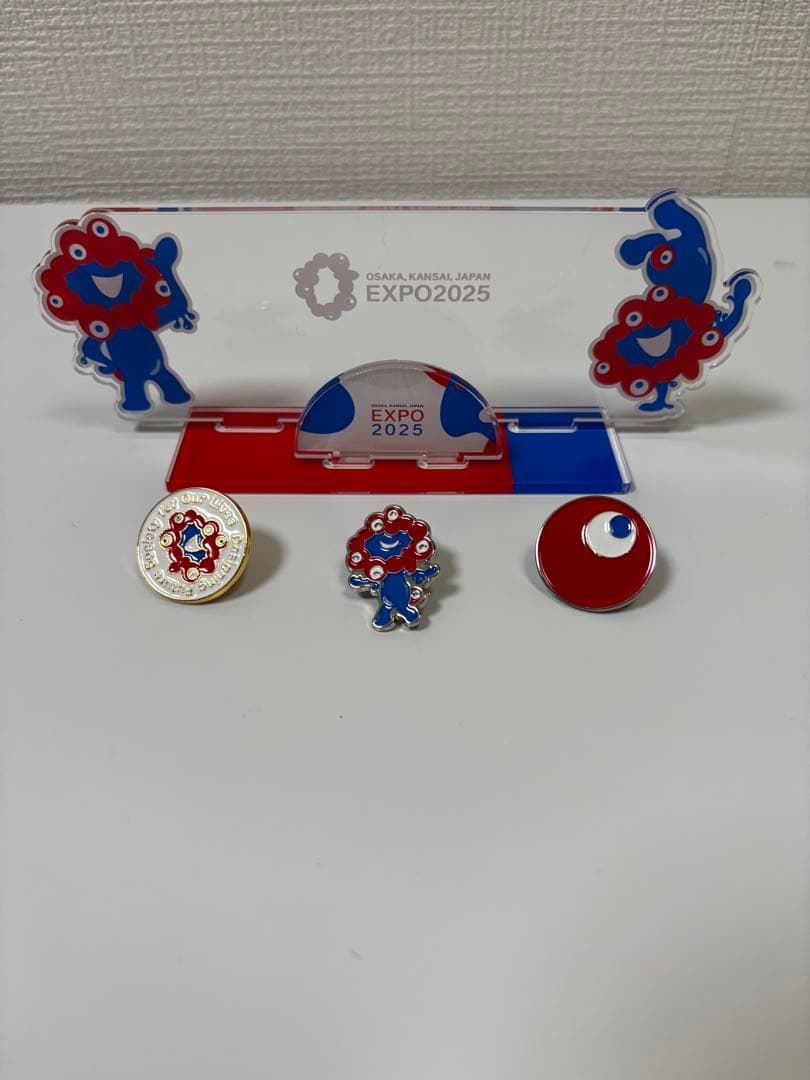 開幕前 大阪関西万博 EXPO2025 アクリルスタンド ミャクミャクピンバッジ