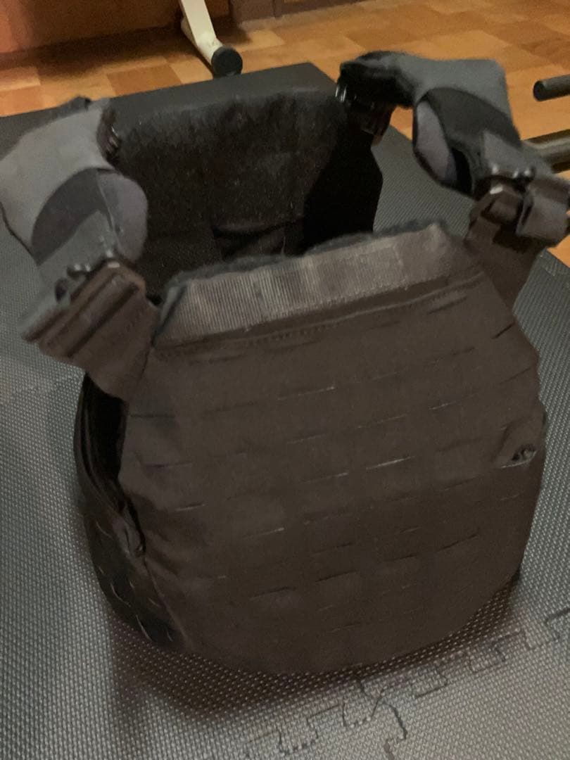 FIRST SPEAR プレートキャリア Strandhogg ブラックSサイズ