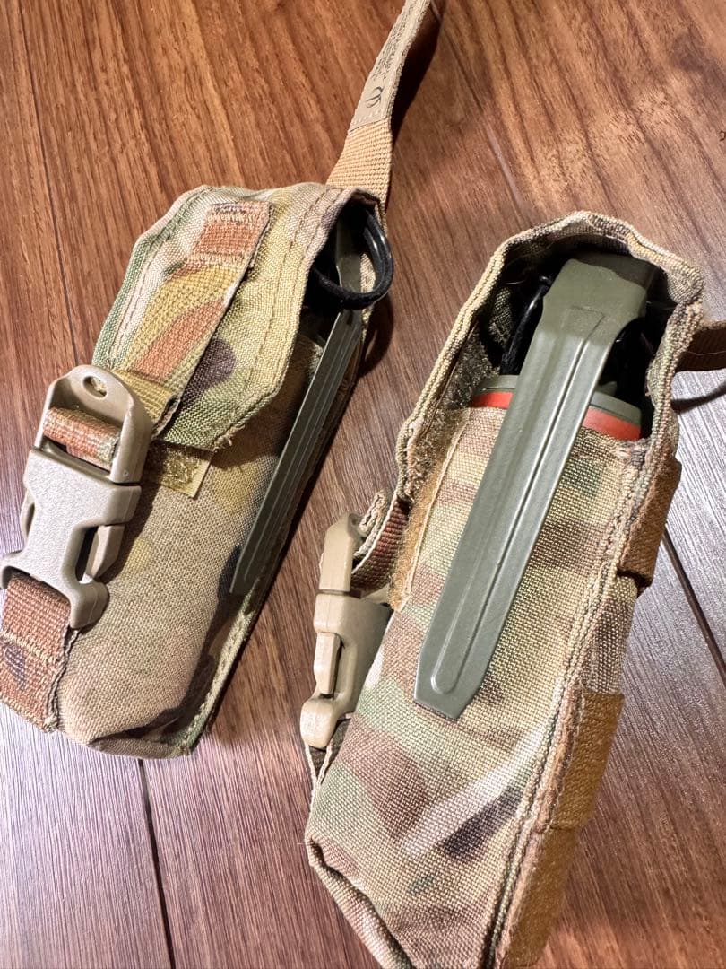 個人装備 TYR Flashbang Pouch