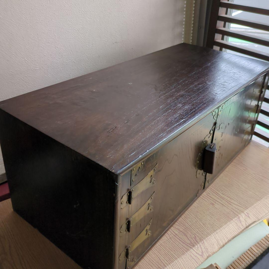 アンティーク 箪笥 李朝 棚 鍵付 飾り棚 金具 ローボード 木製