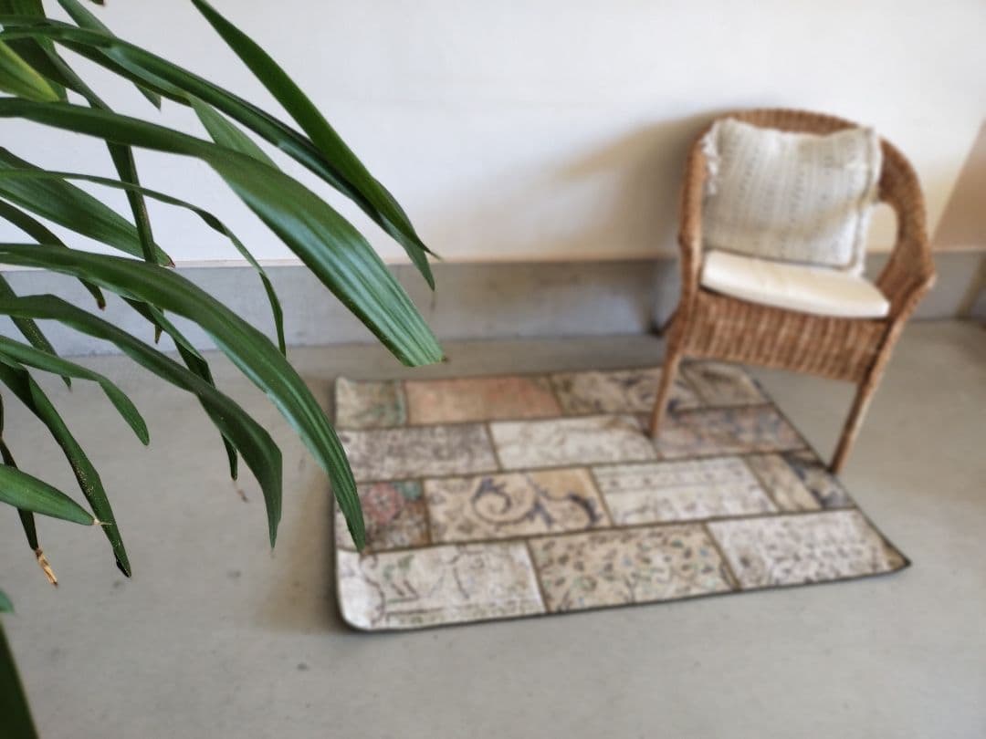 小さめ/ベージュベース　シックなパッチワークラグNo.701