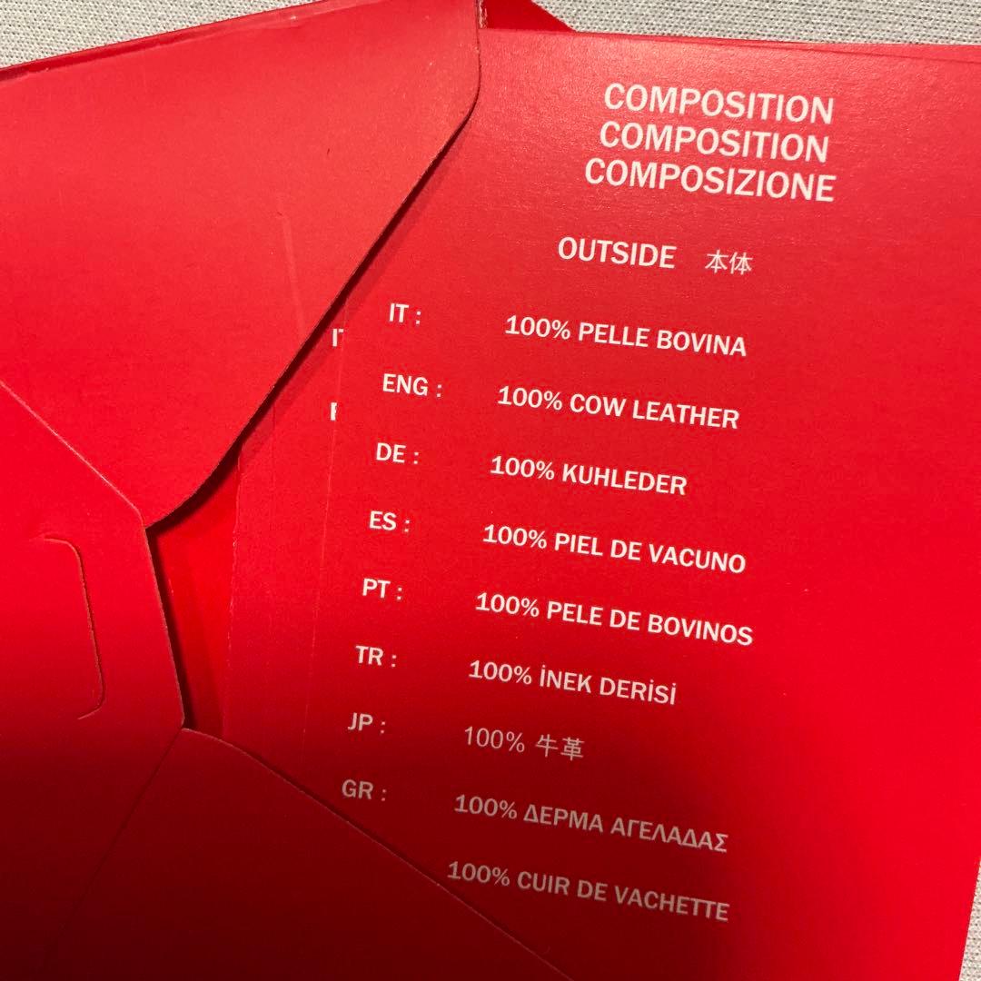 洗練されたデザイン　DIESEL BI-FOLD COIN S 3D 折り財布