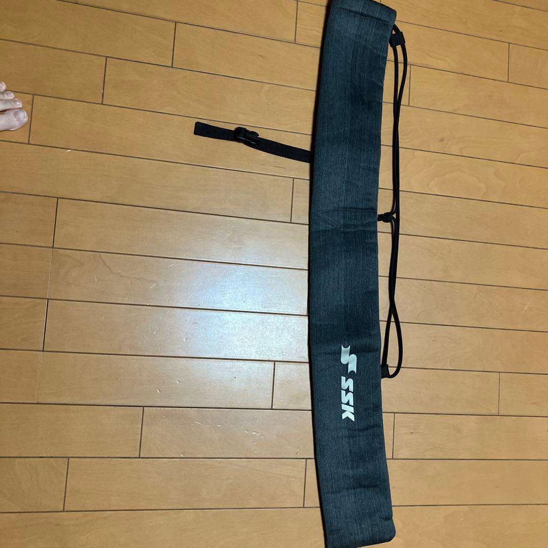 MM23 軟式バット レッド/ブラック　84センチ 未使用バットケース付き