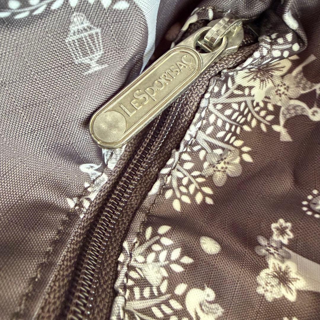 【入手困難】LeSportsac ディズニー コラボ 刺繍 トートバッグ