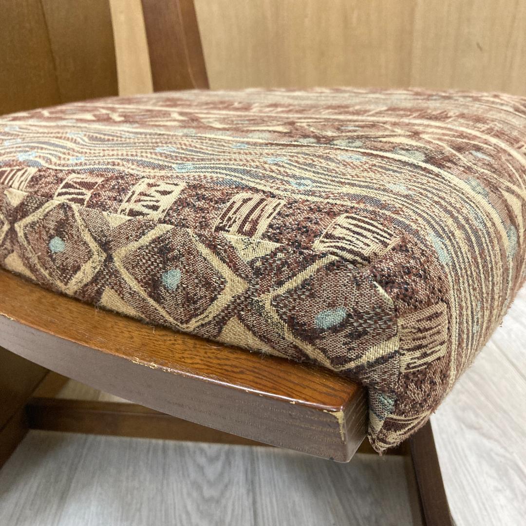 【カリモク】ロータイプ　ダイニングチェア　回転式