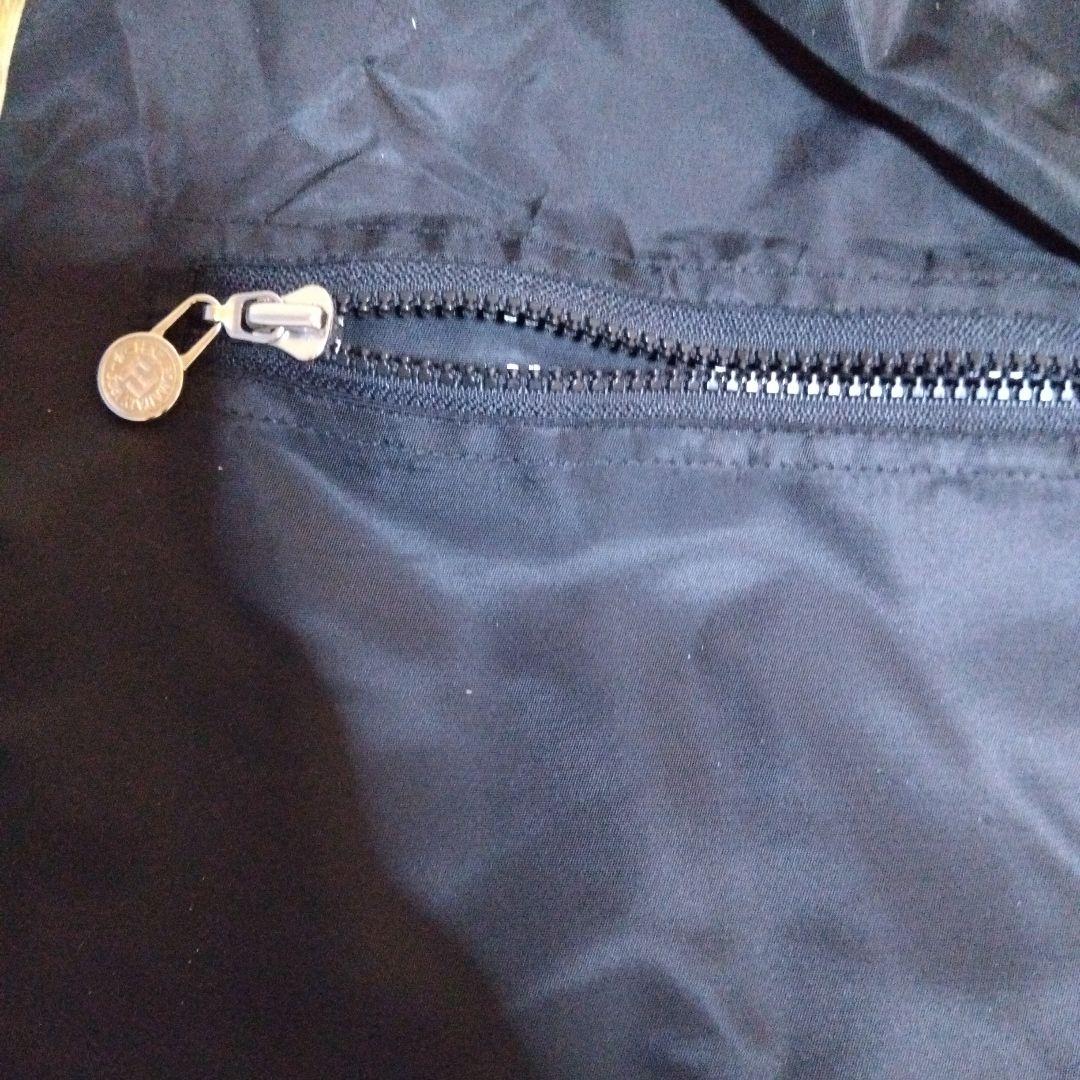 フェンディ アウター シャンパー 裏地は黒 リバーシブル ズッカ柄　茶✕黒