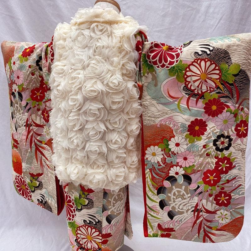 509ag20◎七五三 三歳 女の子 アンティーク着物のみ レトロ 金彩 白◎