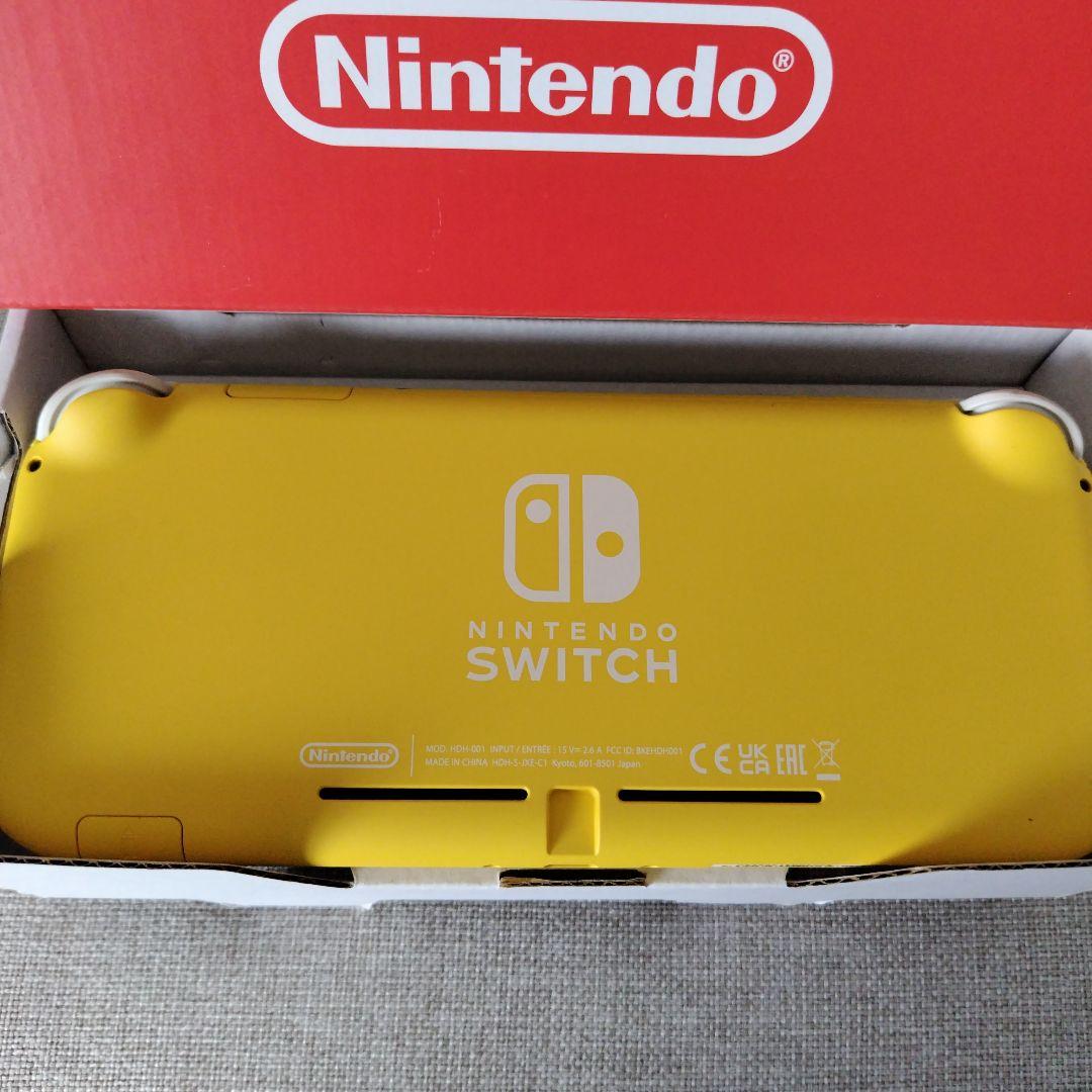 Nintendo Switch Lite イエロー 本体　箱　充電器付き