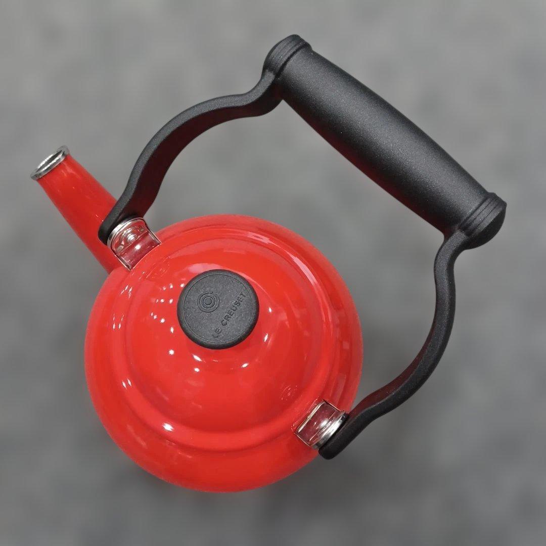 LE CREUSET ル・クルーゼ チェリーレッド ケトル やかんふ 1.1L