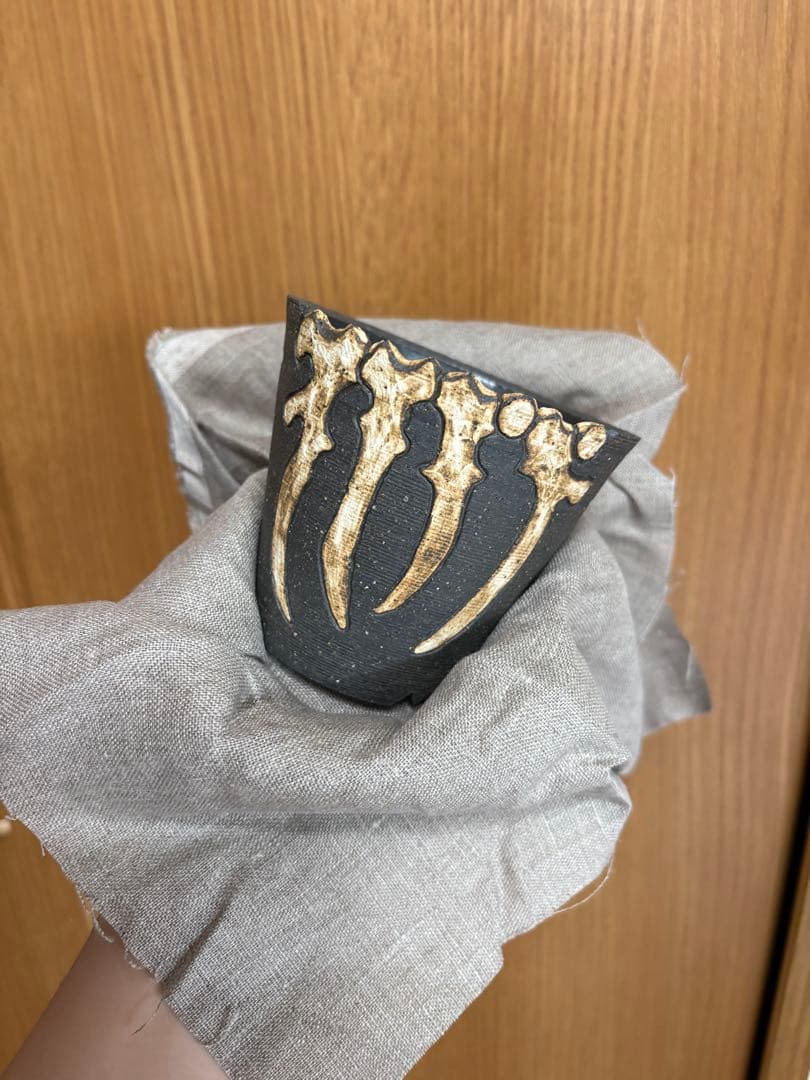 ハ*チ様 invisible ink. bone XS