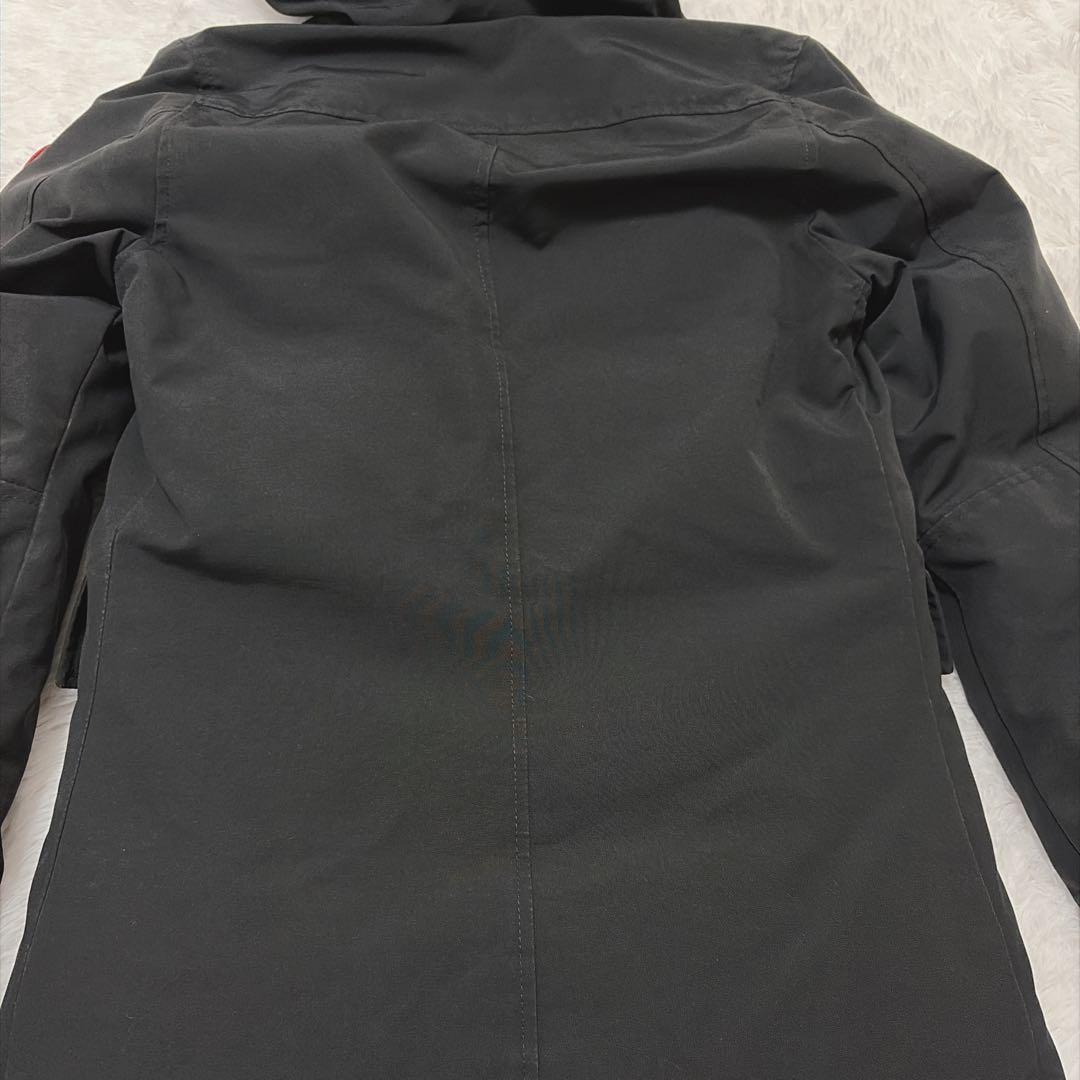 良品 カナダグース シャーロットパーカー ブラック ダウンジャケット 831