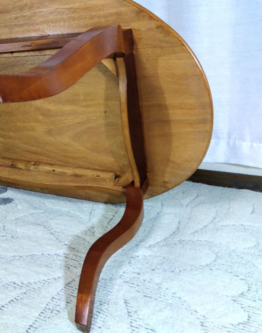 ◆猫脚•アンティーク◆ オーバルセンターテーブル ローテーブル　カフェテーブル