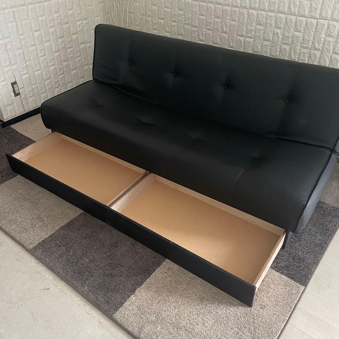 都内23区送料無料✨ソファベッド✨ 引き出し収納付き　レザー