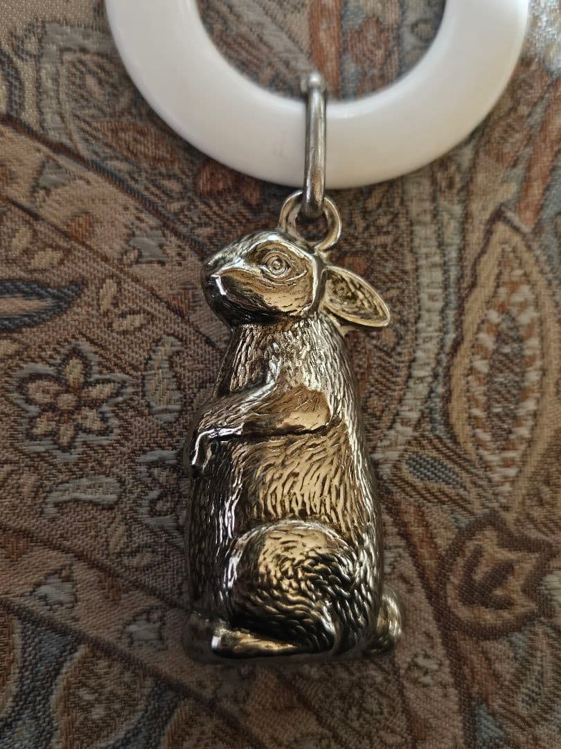 英国 シルバー ベビーラトル ヴィンテージ　アンティーク ウサギ イギリス 雑貨