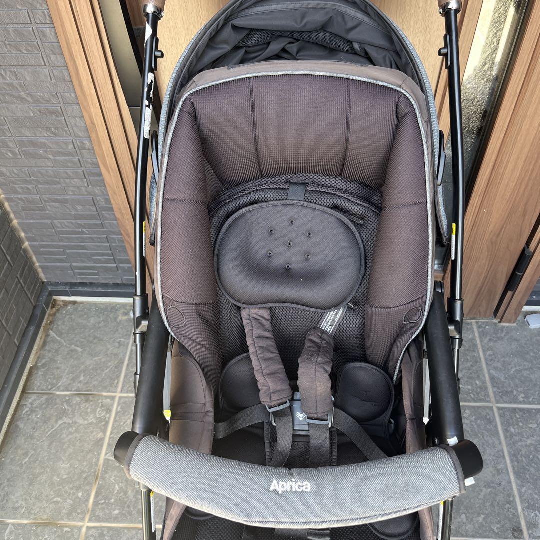 アップリカ ラクーナクッションフリー　2141889 グレー　Aprica