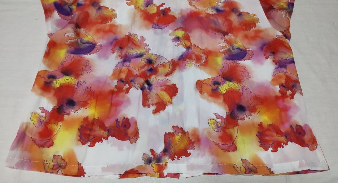 VIVIENNETAM GOLDFISH PRINTブラウス　40　未使用品