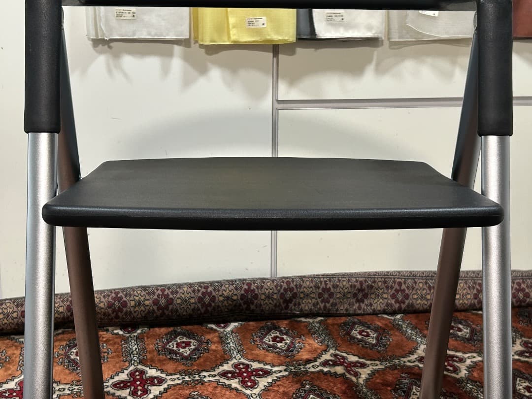 ほ*と様 01 中古 BRONX 1010フォールディングチェア 1脚