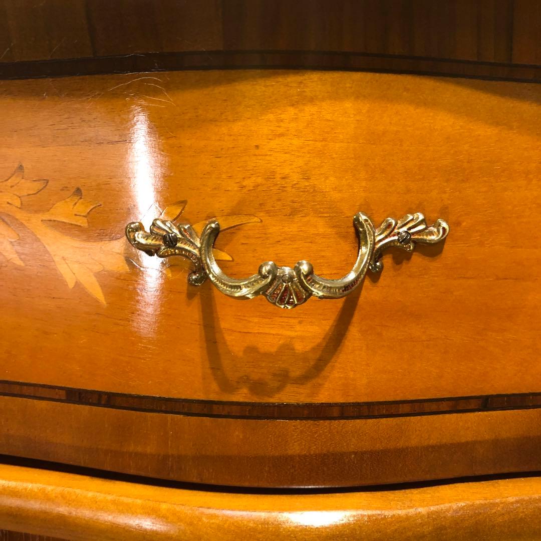 最終価格　イタリアン アンティークPT 象嵌　猫脚　３段DRキャビネット