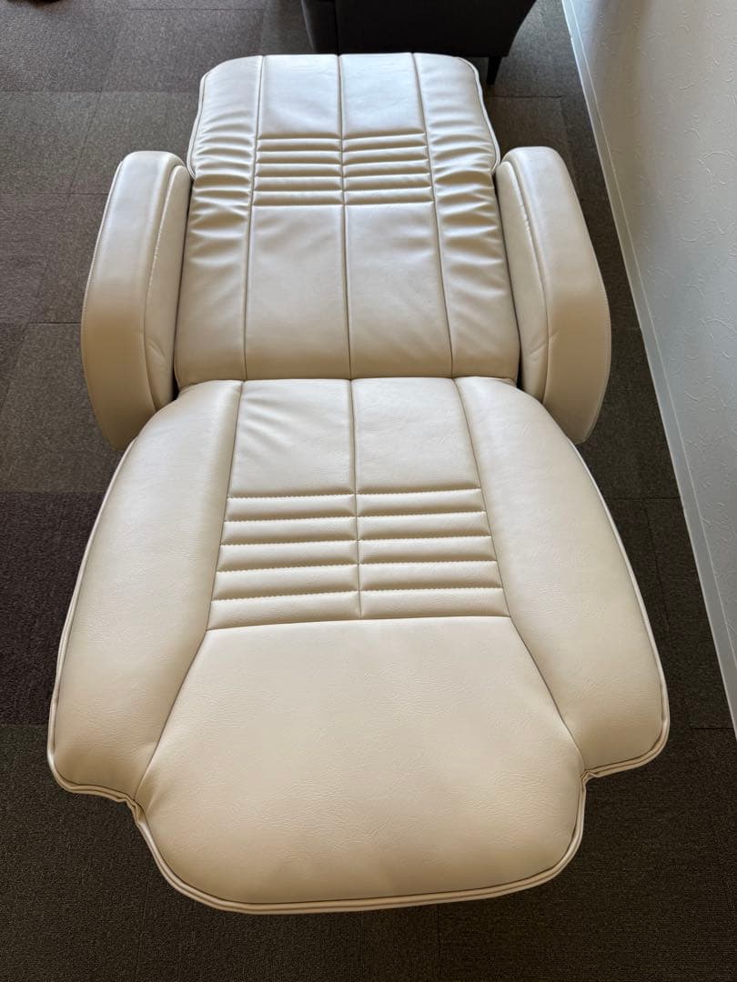 タカラベルモント「快適美顔」エステベッド リクライニング未使用品