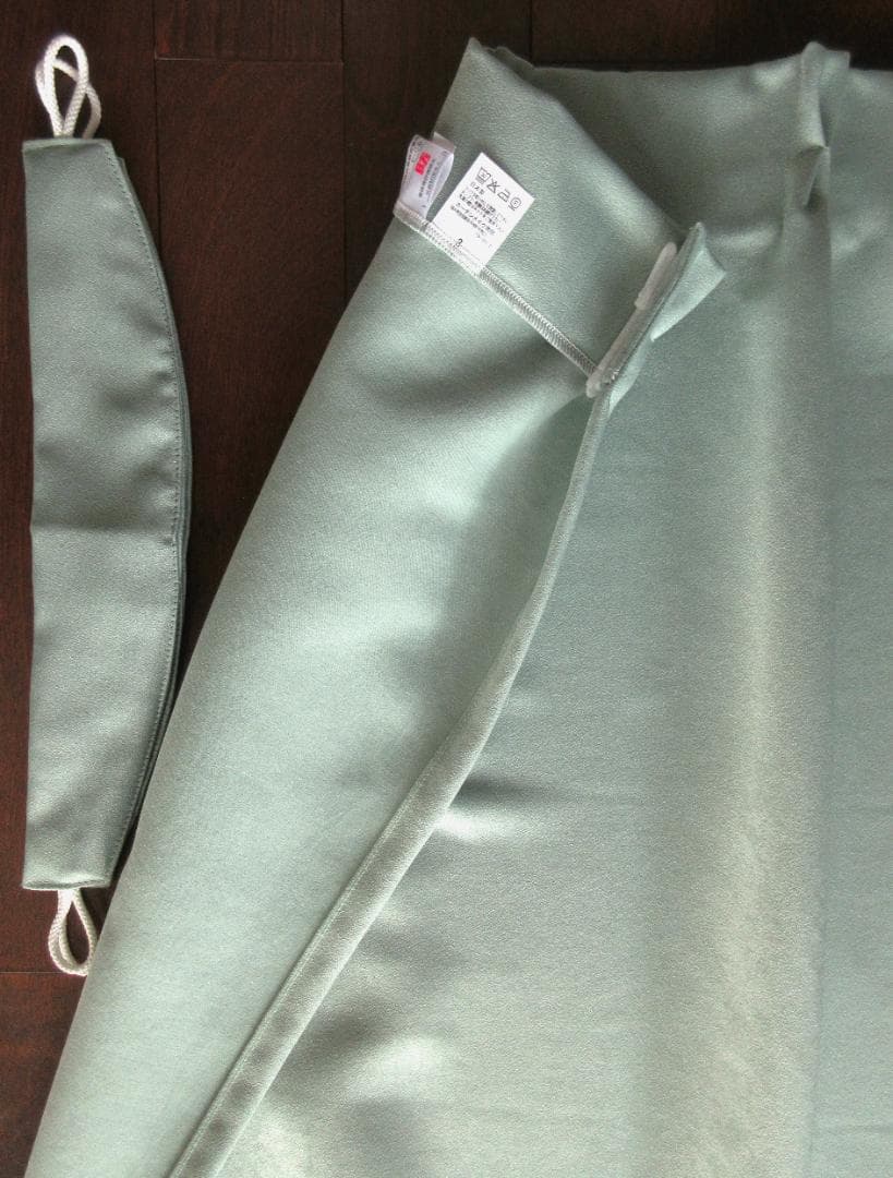 プロフィールご覧 ★防炎遮光(BM0002)と防炎レース(M127)の4枚