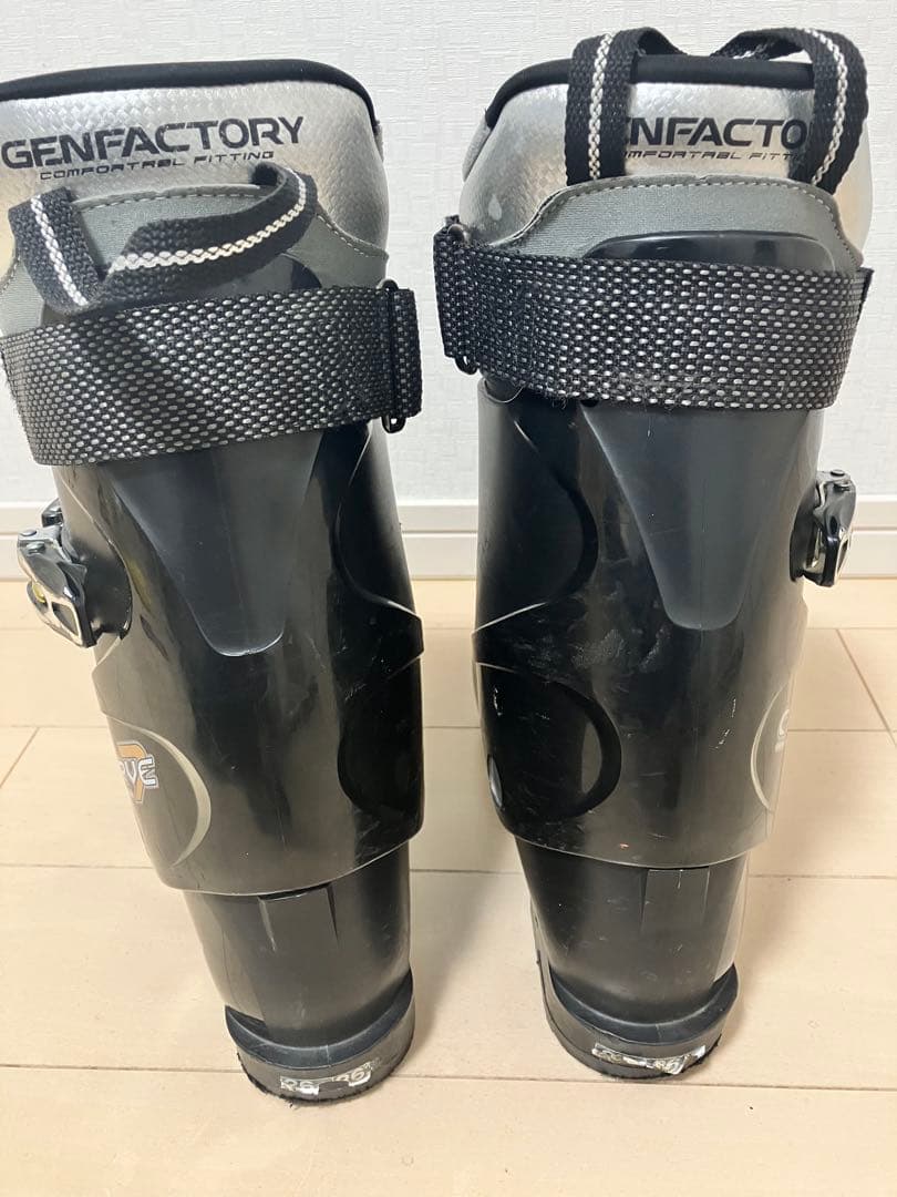 サロモン　SALOMON ショートスキー　スキーボード 26cm ブーツ　大阪