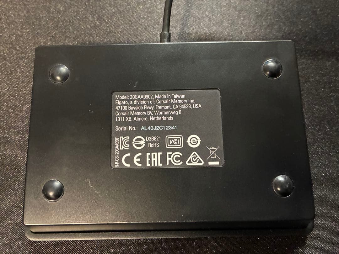 Elgato Stream Deck 本体 ＋純正スタンド 配信/動画編集に