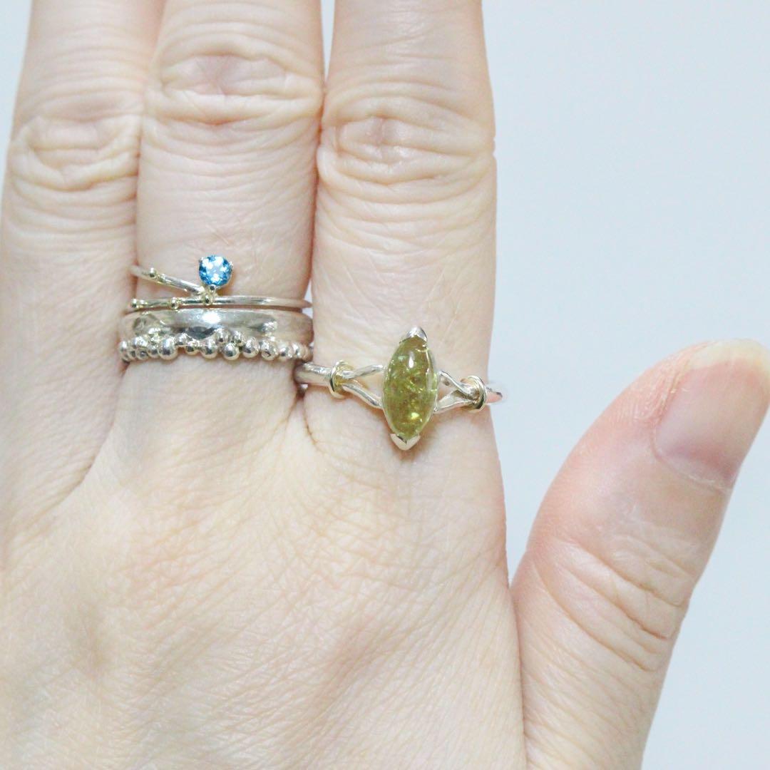 グロッシュラーガーネットのマーキスカボションカットk10小ワッカシルバーリング