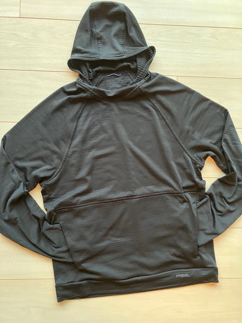 patagonia キャプリーン サーマルウェイト フーディ S ブラック