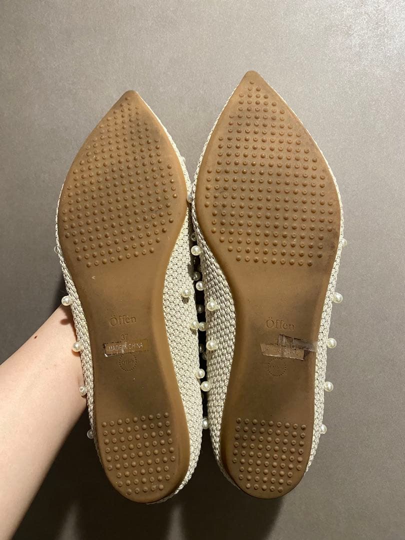 Offen オッフェン パールスカラップパンプス