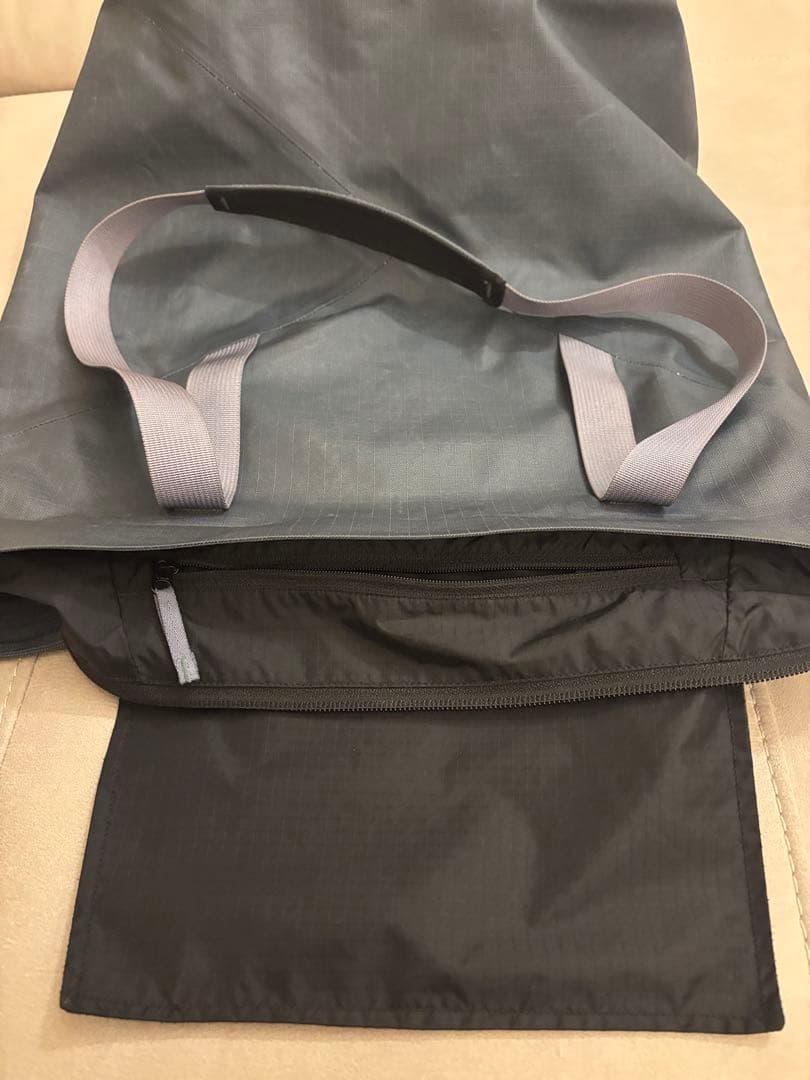 Arc'teryx トートバッグ