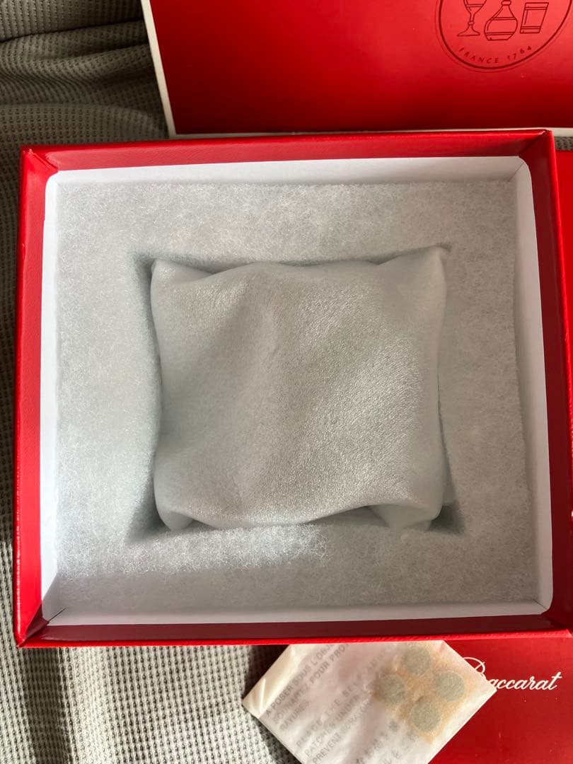 【新品】プレゼントセット　バカラ　ミニマルズキャット　猫　ネコ　置物