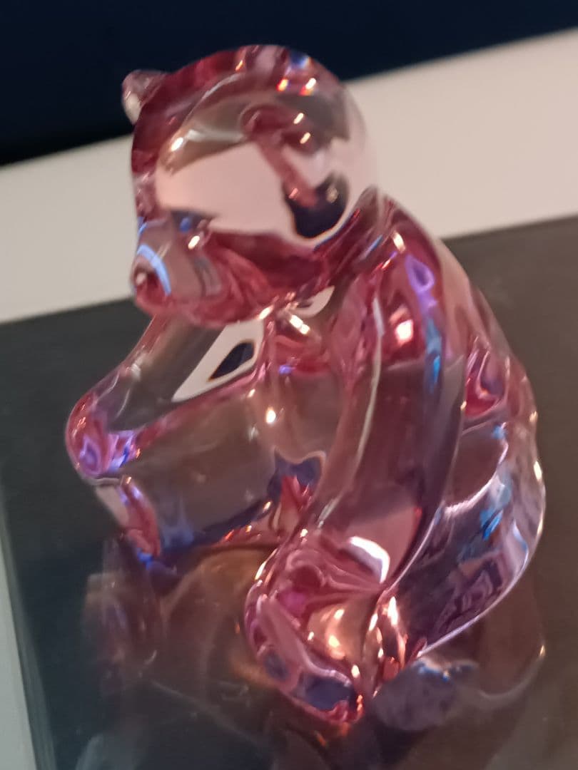 バカラ　BACCARAT　動物シリーズ　ピンクの熊　ベア　置物